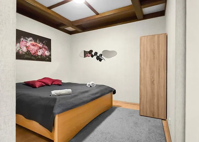 Apartment 4rooms Center